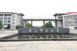 小老弟来了！恩德里克造访皇马基地，与安帅及诸位未来队友见面